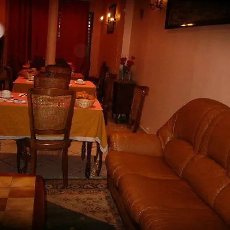 Grand Voltaire Hotel