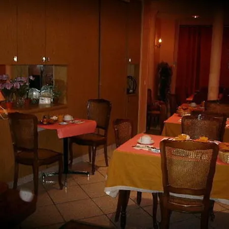 Grand Voltaire 2*