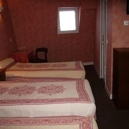 Grand Voltaire باريس